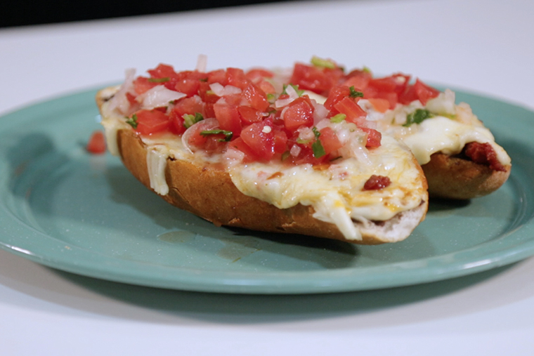 09_molletes_de_chorizo_1_Capistrano.jpg