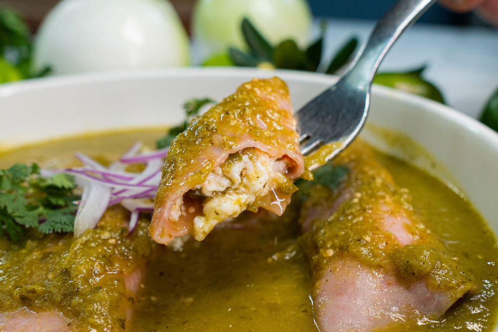 17_Enchiladas_de_pechuga_de_pavo_a_la_mexicana-4.jpg