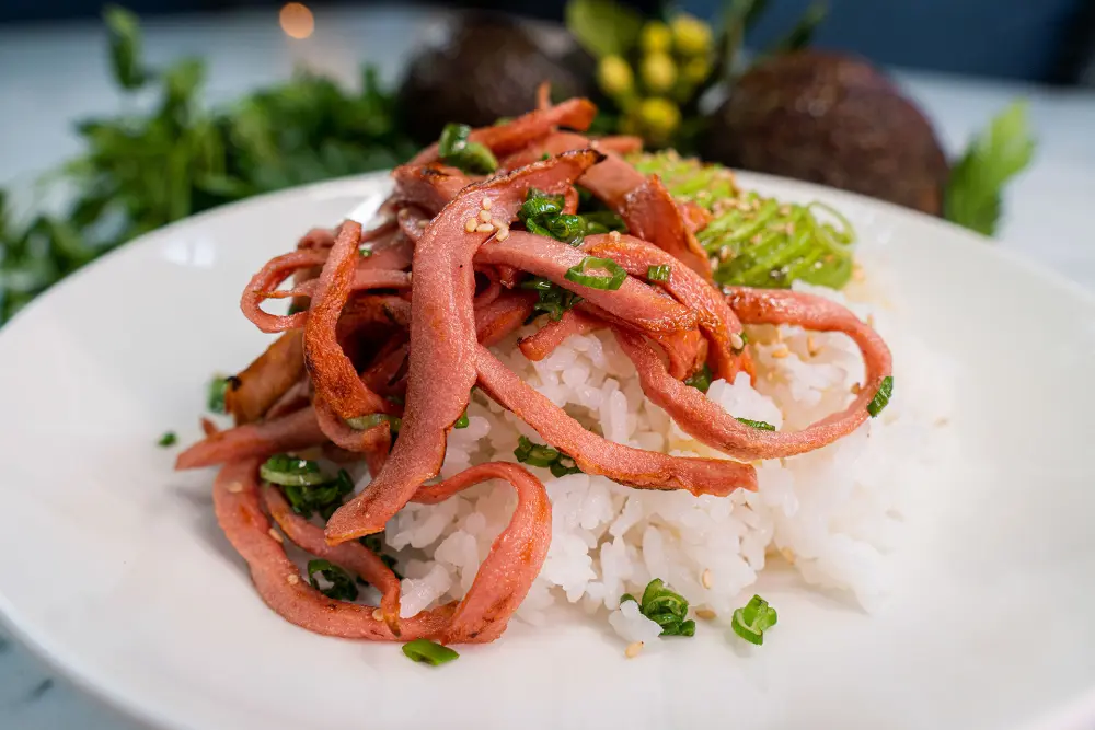 Arroz Oriental con Salchicha